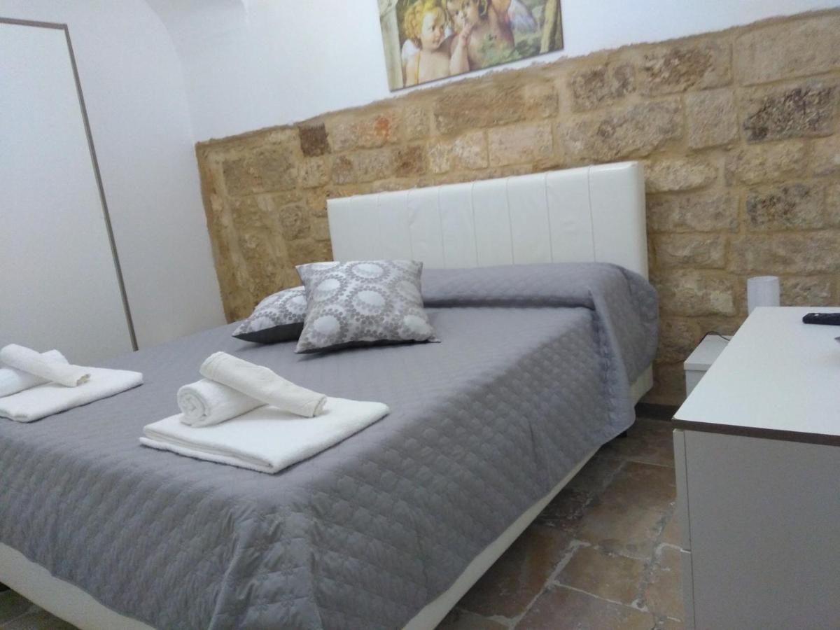 Home Sweet Home Rooms Бари Экстерьер фото