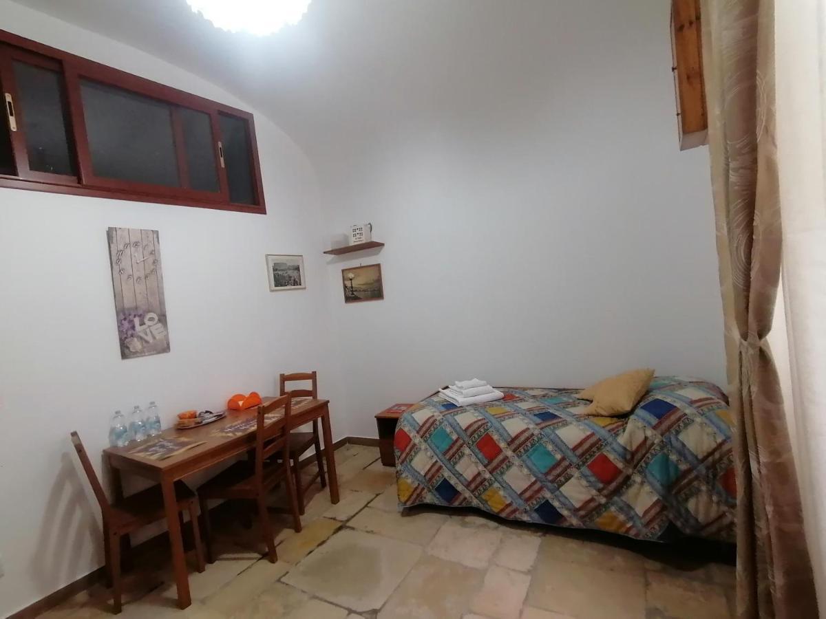 Home Sweet Home Rooms Бари Экстерьер фото