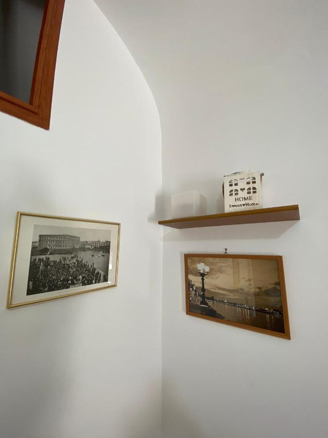 Home Sweet Home Rooms Бари Экстерьер фото